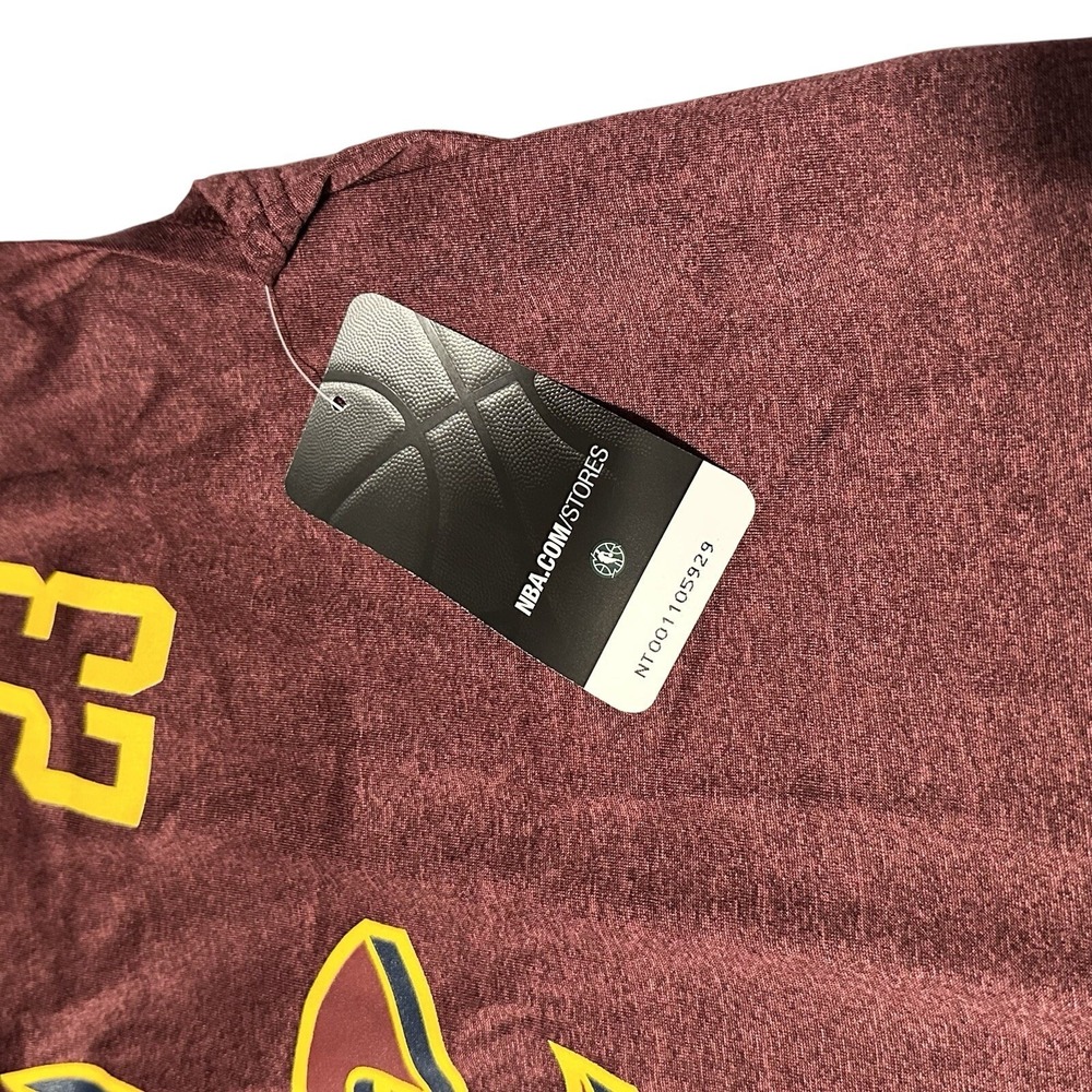NWT NEW LeBron James Cleveland Cavaliers Sleeveless Jersey T-Shirt Boys XXL 18 - Picture 5 of 9
